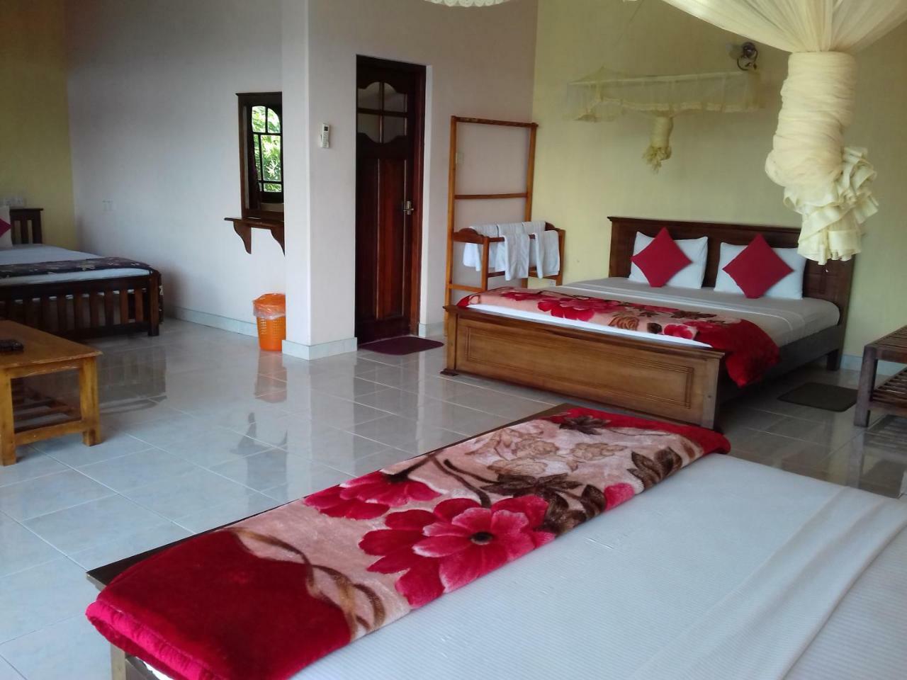 Kandy View Garden Hotel 외부 사진
