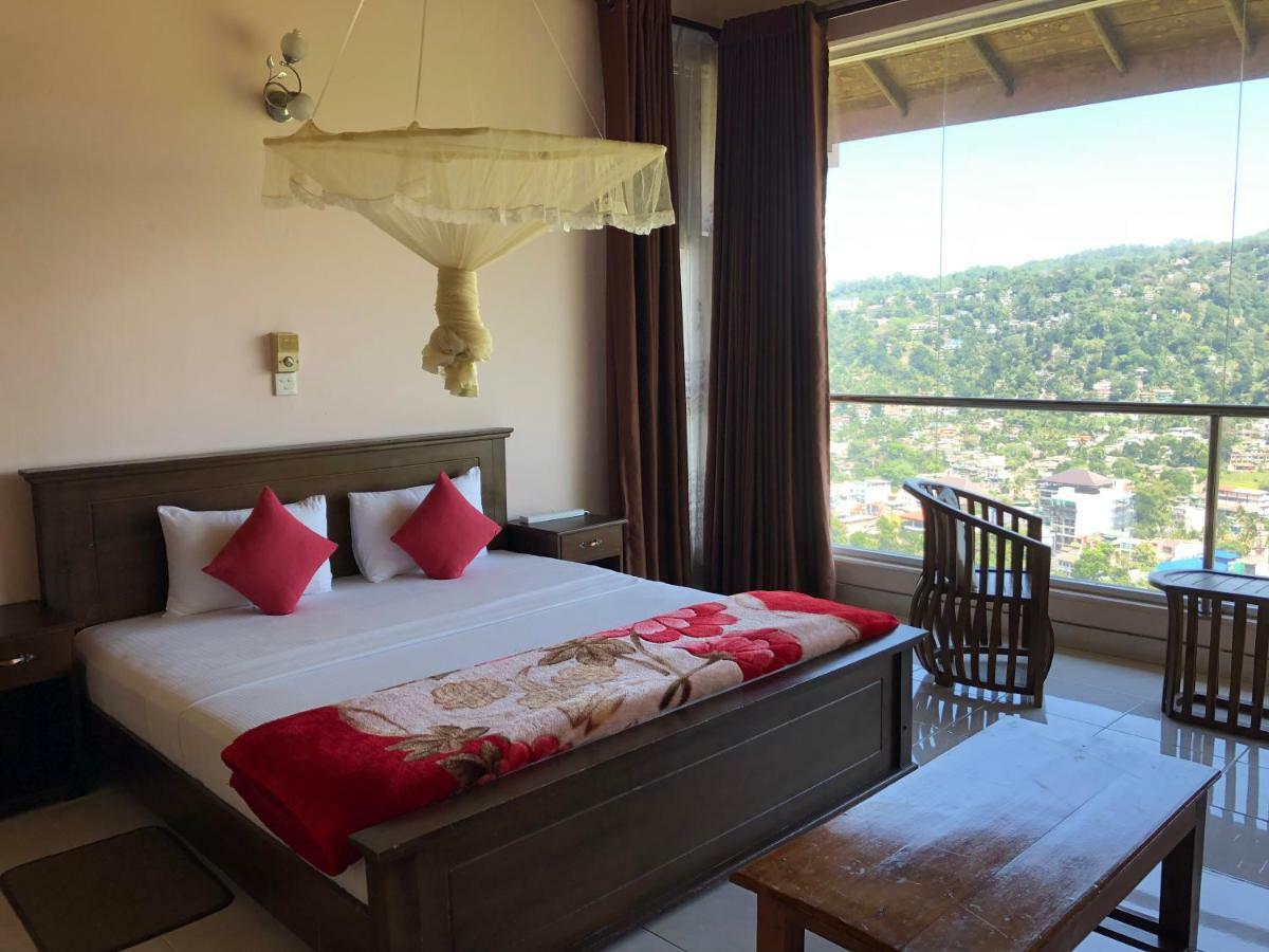 Kandy View Garden Hotel 외부 사진