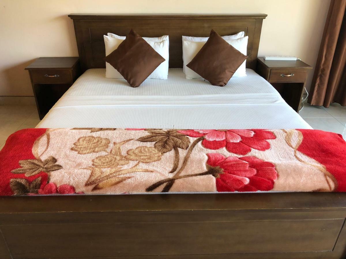 Kandy View Garden Hotel 외부 사진